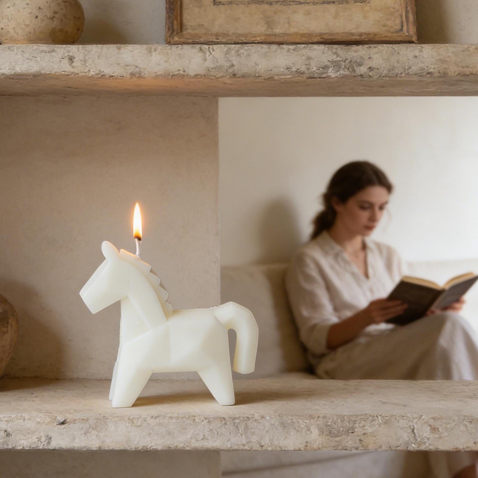 Horse Figure Scented Candle Tr - Beeswax Wrap Reusable reseña y precio
